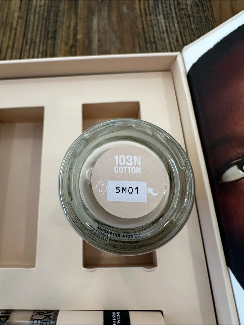 Makeup Forever Concealer Set and foundation — Beige Nude & Light Beige